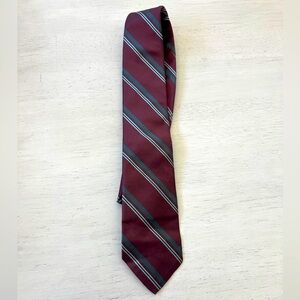 Christian Dior New York Paris Vintage Mens Tie Poly Silk Business Accessory Red